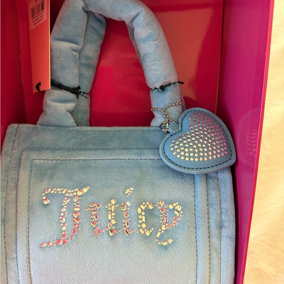 Juicy Couture Light Blue Handbag with Heart Charm - Picture 8 of 10